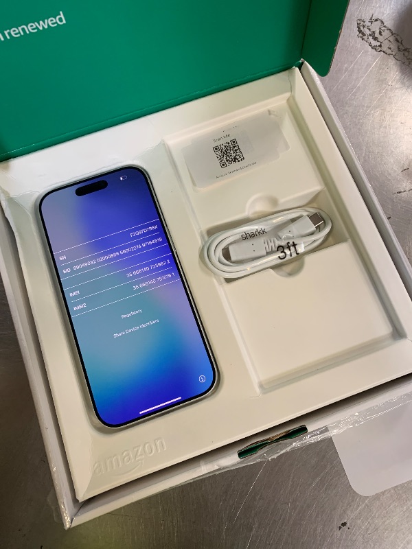 Photo 1 of Apple iPhone 17 Pro, US Version, 256GB, eSIM, Silver- Unlocked (Renewed Premium)