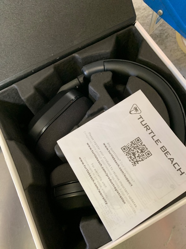 Photo 1 of Turtle Beach Stealth 700 Gen 3 Wireless Gaming Headset