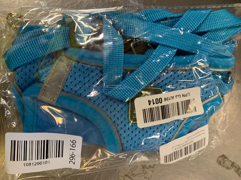 Photo 1 of Lipeuowae Cat Harness and Leash Set - Blue, L