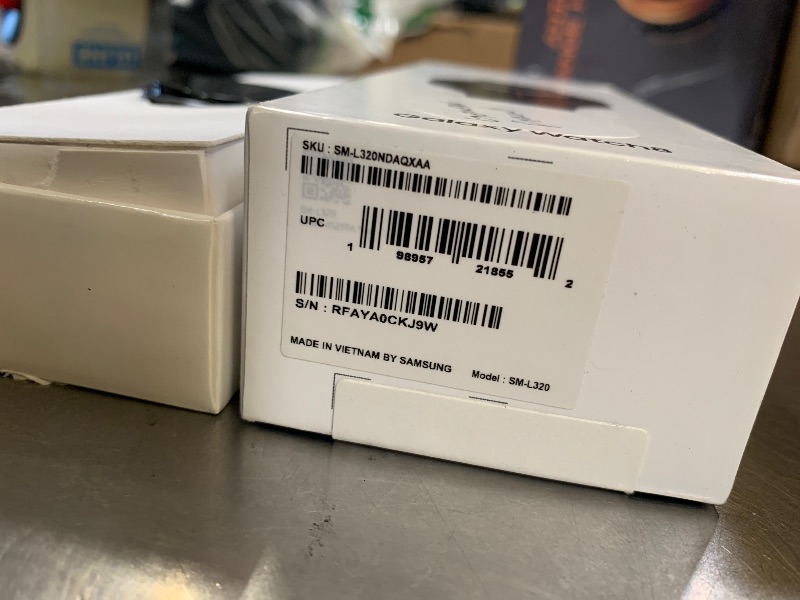 Photo 1 of Samsung Galaxy Watch 8 Graphite 40mm Smartwatch