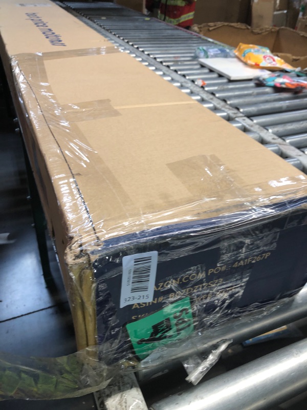 Photo 1 of ** COULD BE MISSING PARTS**
EGOHOME 12 Inch Queen Mattress, Memory Foam Mattress in a Box with Cooling Green Tea Gel, Relieve Pressure with Medium Firm Support, CertiPUR-US Certified, 80''L x 60''W, White