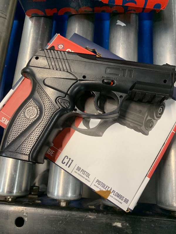 Photo 1 of ***doesn't shoot properly* needs repaired***
Crosman C11 Semi-Auto CO2-Powered BB Air Pistol