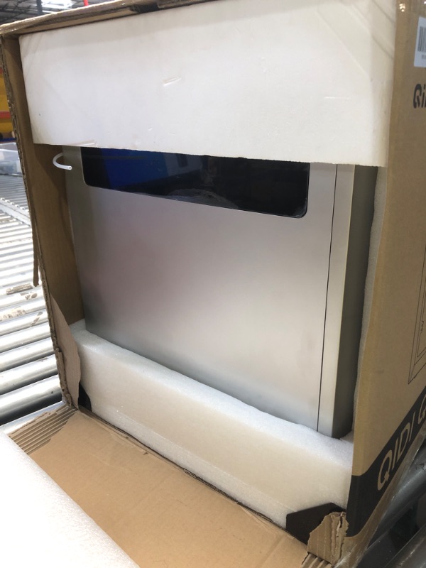 Photo 1 of *** For parts only does not power on ***MINOR DAMAGE ON DISPLAY***
QIDI Q2 3D Printer 2025 Upgrade, Enclosed FDM with 65? Heated Chamber, Ultra Air Filtration, 600mm/s High Speed, AI Camera, Full Auto Leveling, 270x270x256mm Build Volume, from Beginner to