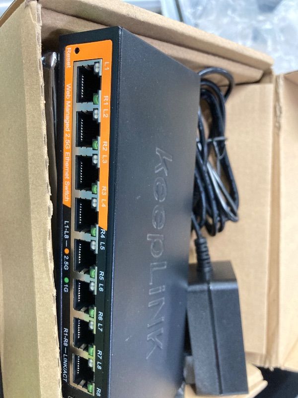 Photo 1 of **LOCKED/PARTS ONLY**keepLiNK 8 Ports 2.5G Switch Smart Web Managed, 8 x 2.5G Base-T & 1 x 10G SFP Slot, Support 802.3ad Static Aggregation, QOS/VLAN/IGMP, Metal Housing Network Ethernet Switch