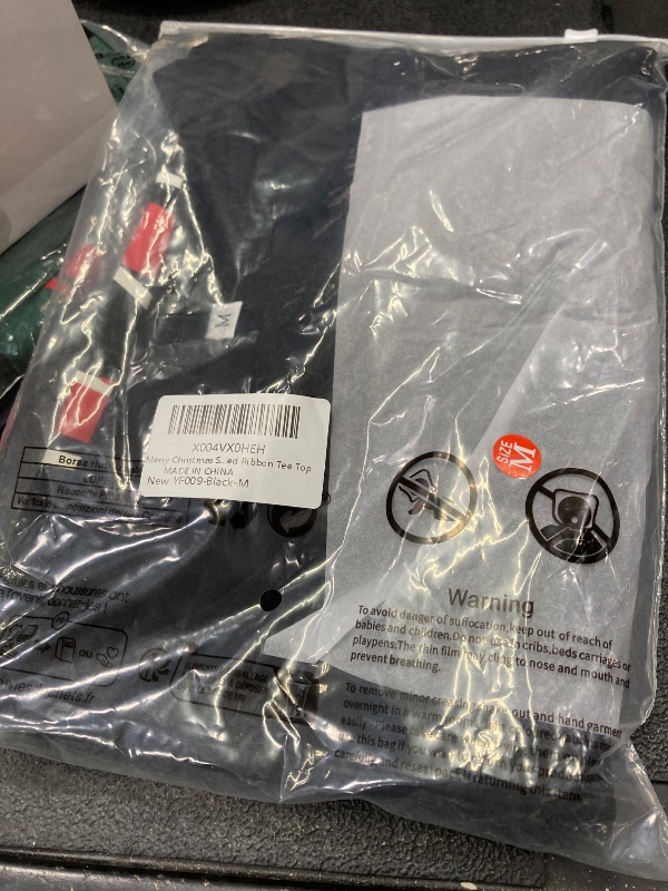 Photo 1 of black tee top size m