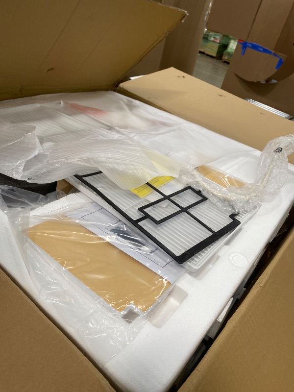 Photo 1 of *** PARTS ONLY/ FOR REPAIR ****
SIMILAR TO Whirlpool 15,000 BTU Window Mounted Inverter Air Conditioner with Quiet, High Efficiency Operation and Remote, Window AC Unit for Apartment, Living Room, Bedroom, Large Rooms up to 700 Square Feet