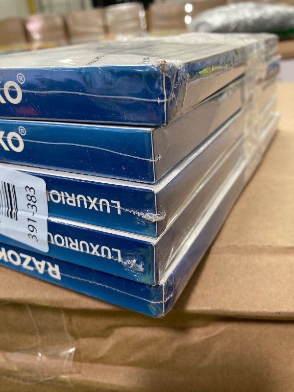 Photo 1 of ***FACTORY SEALED***5 PACKS RAZOKO Disposable Mouthwash Travel Size-Fresh & Non-Greasy/Fresh Mint +Coconut Portable Packets,Alcohol & Fluoride Free,Gentle for Oral Care (0.41 Fl Oz (Pack of 30 IN EACH BOX)***FACTORY SEALED***
