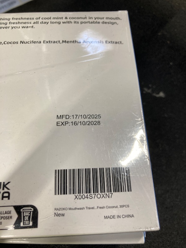 Photo 1 of ***FACTORY SEALED***5 PACKS RAZOKO Disposable Mouthwash Travel Size-Fresh & Non-Greasy/Fresh Mint +Coconut Portable Packets,Alcohol & Fluoride Free,Gentle for Oral Care (0.41 Fl Oz (Pack of 30 IN EACH BOX)***FACTORY SEALED***