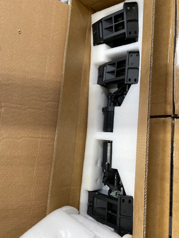 Photo 1 of ***MISSING PIECES -SELLING AS PARTS ONLY***Rough Country HT-Series Power Running Boards for Ford F-150/Lightning/F-250/F-350/Raptor (2015-2026) CrewCab – 6" Electric Retractable Steps w/LED