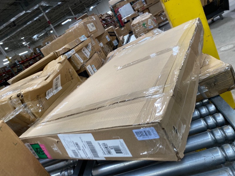 Photo 1 of ***DAMAGED -SELLING AS IS*** Samsung 43-Inch Class QLED Q7F Series Samsung Vision AI Smart TV (2025 Model, 43Q7F) Quantum HDR, Object Tracking Sound Lite, Q4 AI Gen1 Processor, 4K upscaling, Gaming Hub, Alexa Built-in