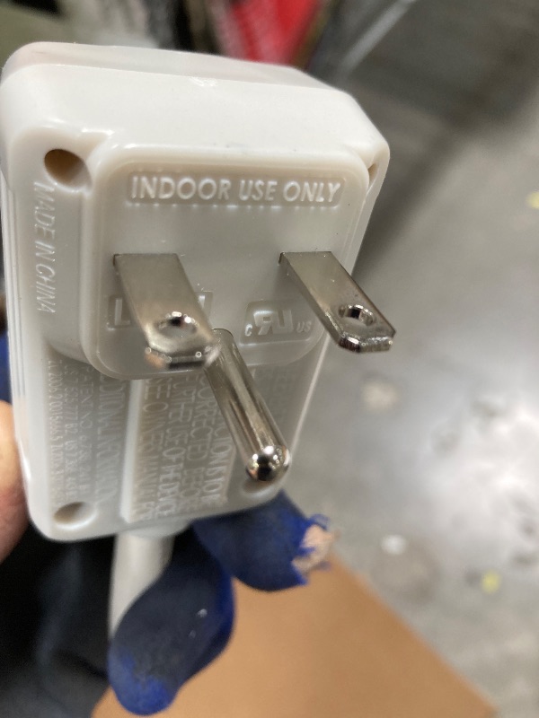 Photo 1 of ***It was not tested because the connector is different from those on the other air conditioners***It is used; it is unknown whether any parts are missing, and it is unknown whether it functions 100%.
***LG 23,500 BTU Dual Inverter Smart Window Air Condit