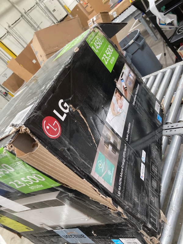 Photo 1 of ***It was not tested because the connector is different from those on the other air conditioners***It is used; it is unknown whether any parts are missing, and it is unknown whether it functions 100%.
***LG 23,500 BTU Dual Inverter Smart Window Air Condit