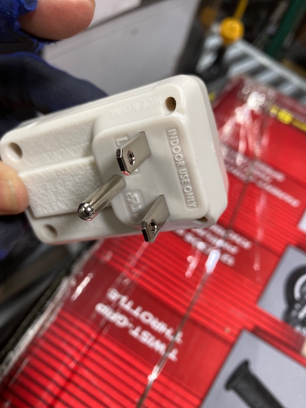 Photo 1 of ***It was not tested because the connector is different from those on the other air conditioners***It is used; it is unknown whether any parts are missing, and it is unknown whether it functions 100%.
***LG 23,500 BTU Dual Inverter Smart Window Air Condit