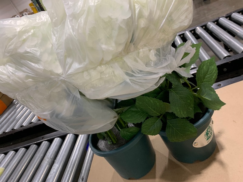 Photo 1 of QIANYUN Artificial Hydrangea Bush – 20 Inch Potted Faux Hydrangea Plant, UV Resistant Outdoor Hydrangea Artificial Plants for Front Porch, Garden, Patio & Indoor Decor