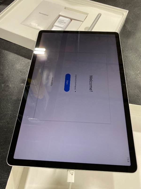 Photo 1 of Samsung Galaxy Tab S7 FE 12.4" 256GB WiFi Tablet