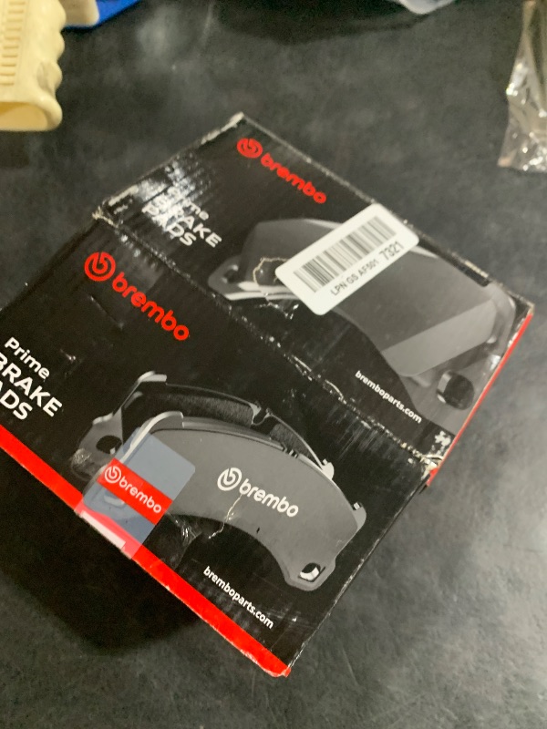 Photo 1 of Brembo P85150 Low-Met Rear Disc Brake Pad Set AUDI/AUDI (FAW) OE# 4GD698451A