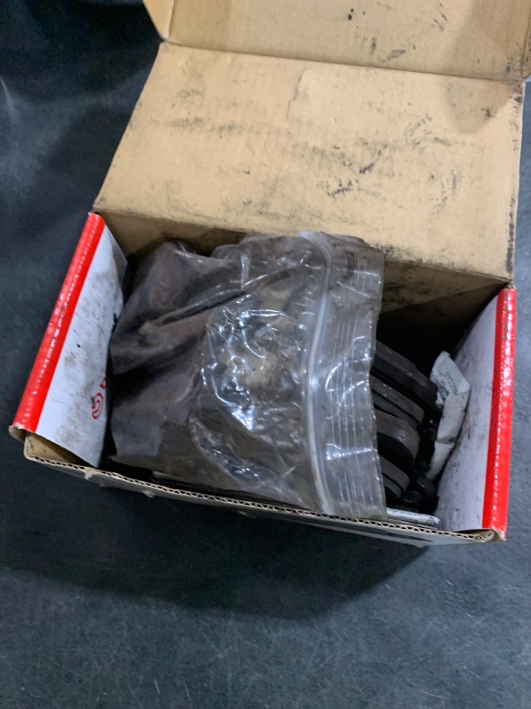 Photo 1 of Brembo P85150 Low-Met Rear Disc Brake Pad Set AUDI/AUDI (FAW) OE# 4GD698451A