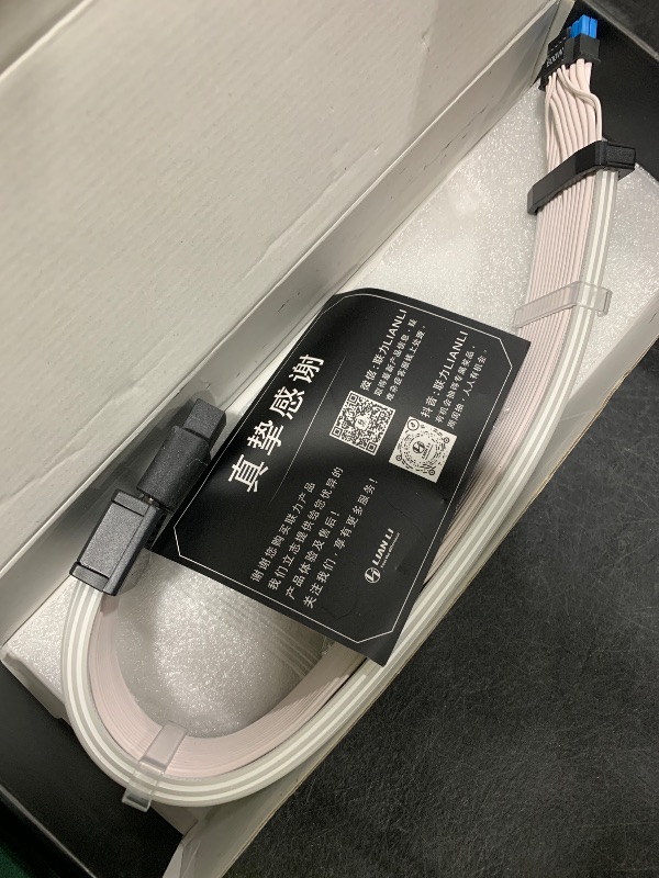 Photo 1 of Lian Li Strimer Wireless 24-Pin RGB Cable