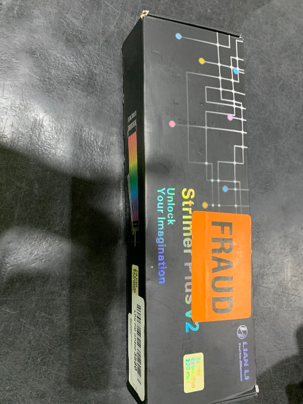 Photo 1 of Lian Li Strimer Wireless 24-Pin RGB Cable