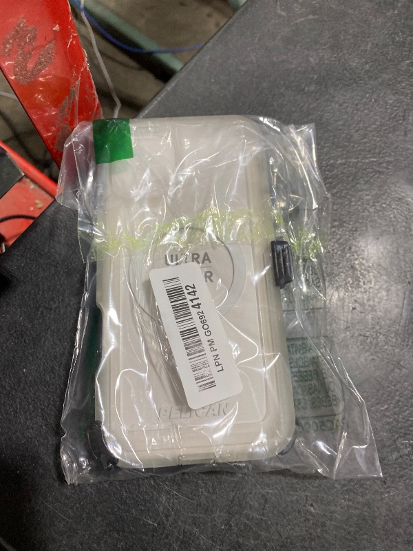 Photo 1 of Pelican Voyager iPhone 16 Pro Max Case - Clear