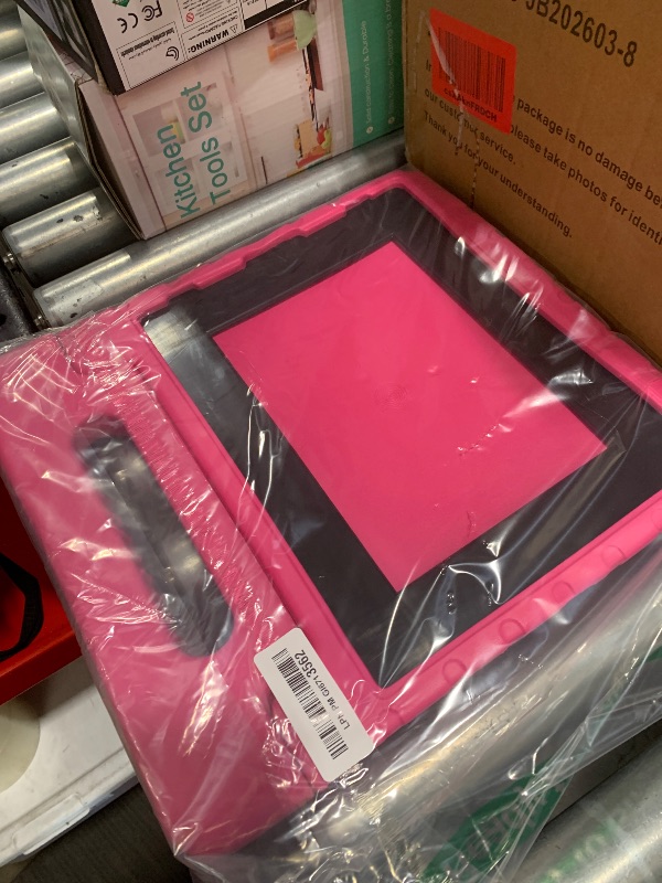 Photo 1 of E-puhate iPad Pro 12.9" Case 3rd-6th Gen with Handle