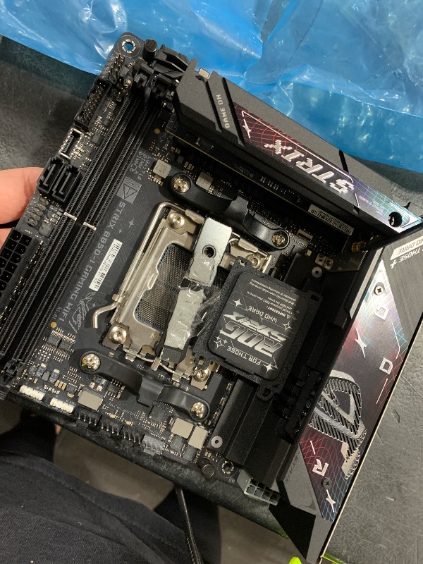 Photo 1 of ASUS ROG Strix B850-I Gaming WiFi Motherboard