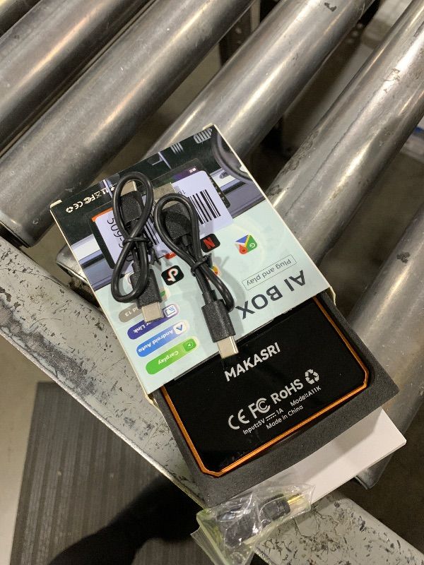 Photo 1 of MAKASRI Wireless CarPlay/Android Auto Adapter