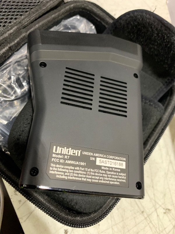 Photo 1 of Uniden R7 Radar Detector with GPS