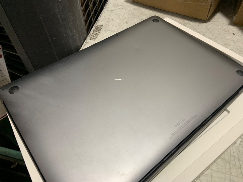 Photo 1 of Apple 2021 MacBook Pro 16.2" M1 Pro/Max Laptop **** PARTS ONLY *****