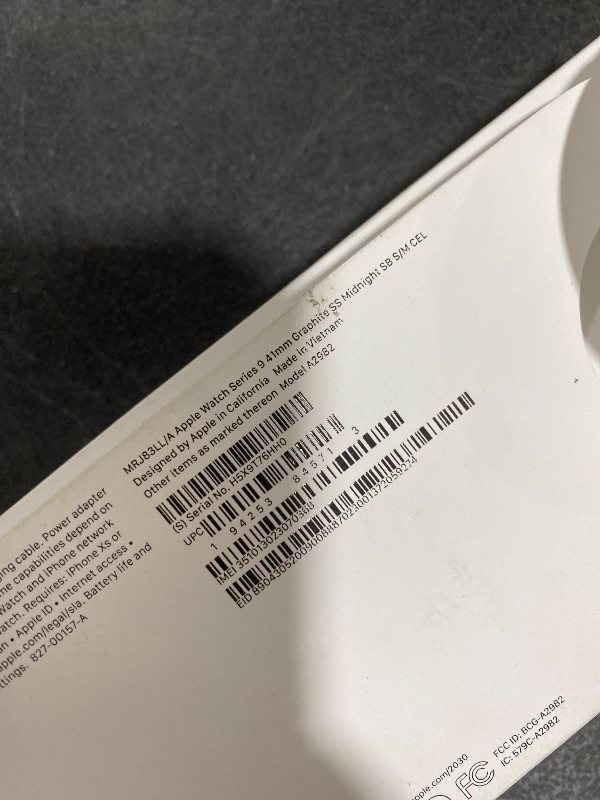 Photo 1 of Apple Watch Series 9 GPS + Cellular 41mm Graphite Stainless Steel