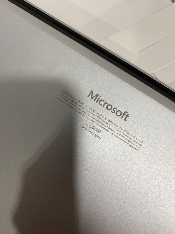 Photo 1 of Microsoft Surface Laptop 15" Copilot+ PC