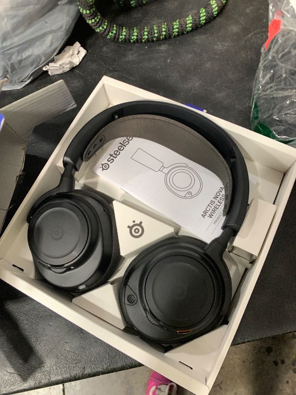 Photo 4 of SteelSeries Arctis Nova 7P Wireless Gen 2 Gaming Headset