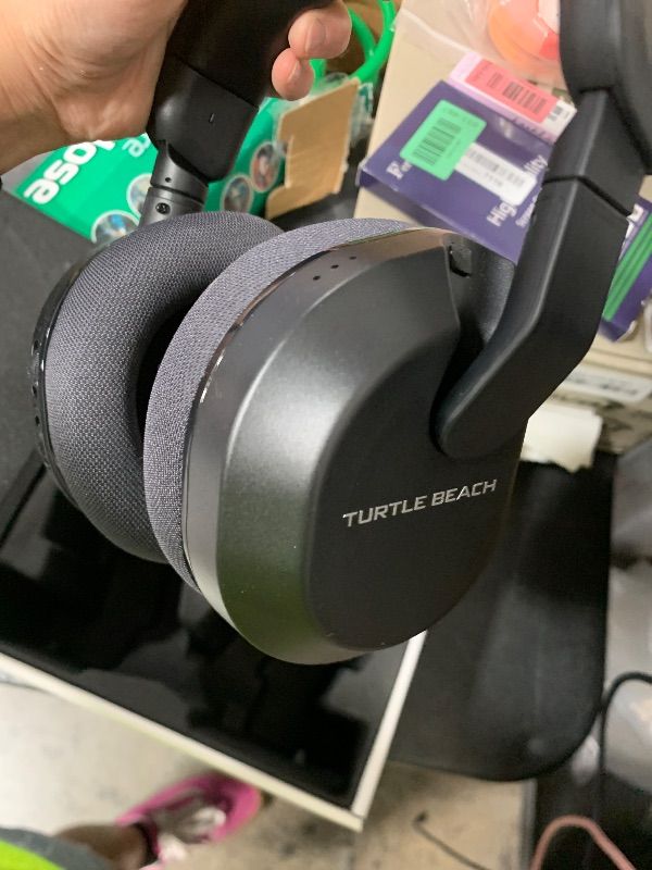 Photo 1 of Turtle Beach Stealth 700 Wireless Gaming Headset for Xbox, PS5, PC, Mobile