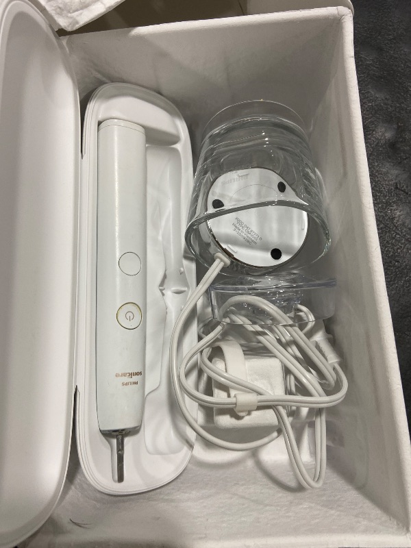 Photo 1 of Philips Sonicare DiamondClean 9500 Electric Toothbrush