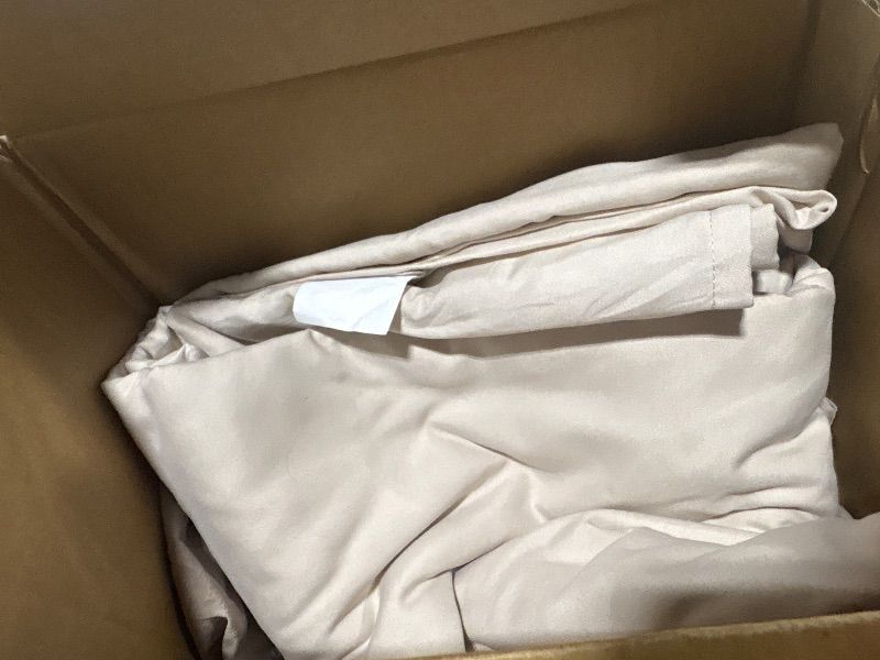 Photo 1 of **MISSING COMFORTER**
Andency Oversized King Comforter Set Beige 120x98-7 Pieces Boho Tassel Bed in a Bag Soft Lightweight Bedding Sets, Fringe All Season Bed Set with Comforter, Sheets, Pillowcases & Shams