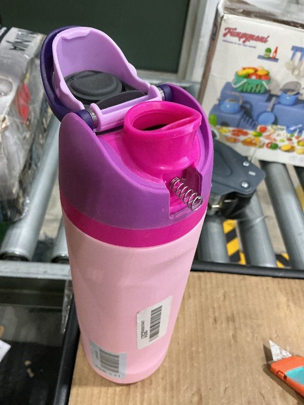 Photo 1 of [HEAVY DAMAGE] Owala FreeSip Insulated Stainless Steel Water Bottle with Straw for Sports and Travel, BPA-Free Sports Water Bottle, 24 oz, Pink, Angel Food Cake