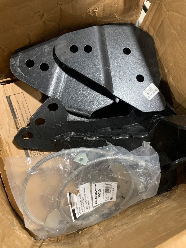 Photo 1 of [Heavily Used and Missing Parts] Rough Country 4.5" Lift Kit for 08-10 Ford F-250/F-350 Super Duty 4WD - 478.20