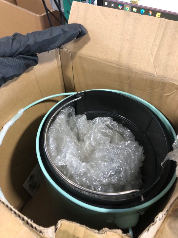 Photo 1 of **SOLD AS IS NO REFUND/RETURN** SEE COMMENTS!~
Perfnique Kitchen Compost Bin, 1.3 Gallon Countertop Compost Bin with Lid, Indoor Compost Bucket Includes Inner Bucket Liner and Carbon Filter, Small Compost Bin with Trash Bags (with Bags, Mint)