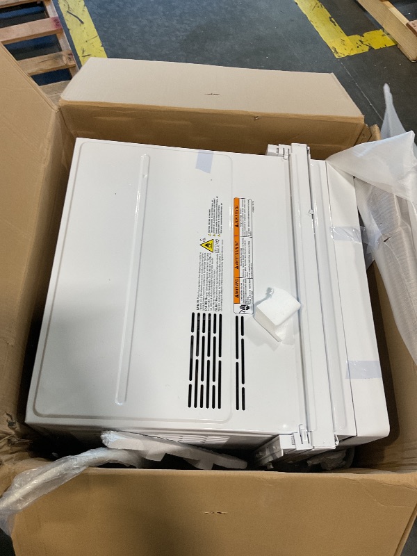 Photo 1 of ** NEW ** Whirlpool 24,000 BTU Window Mounted Inverter Air Conditioner with Quiet, 230V, AC for Large Rooms up to 1500 Square Feet with Remote, Window AC Unit for Apartment, Living Room, Bedroom