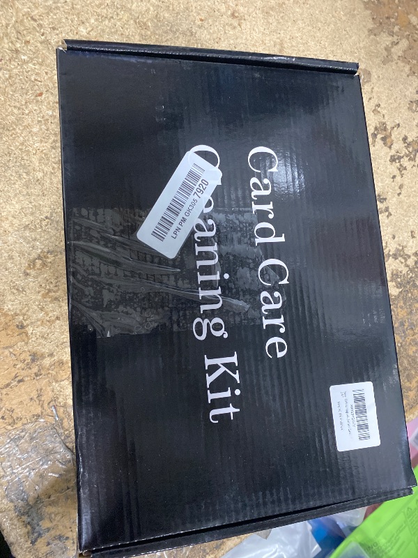 Photo 1 of QWUIU Card Cleaning Kit