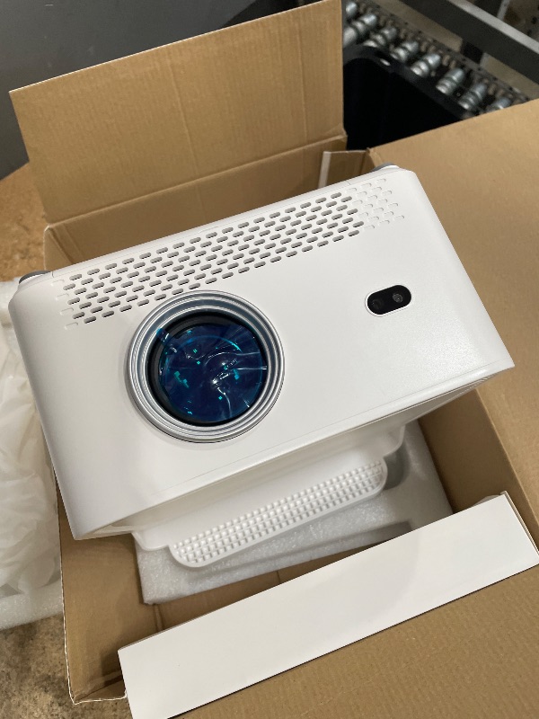 Photo 1 of [Android 14 & 800ANSI] Magcubic Mini Projector 4K 8K Support, Smart Projector Native 1080P with WiFi 6, Bluetooth 5.4, Auto Focus, Auto Keystone, 180° Rotation, Portable Projetor for Bedroom HY450Max