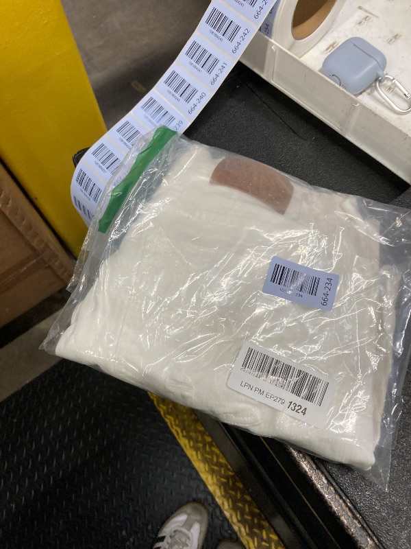 Photo 1 of ***SIZE SAYS LARGE BUT FITS MORE LIKE A MEDIUM***ELLEVEN Ripped Jean Shorts Womens High Waisted Denim Stretchy Mom Shorts Raw Hem Baggy Jorts Casual Trendy Summer Long Shorts White Denim Large***SIZE SAYS LARGE BUT FITS MORE LIKE A MEDIUM***