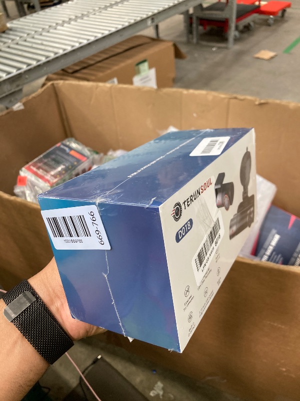 Photo 1 of ******SEALED BY FACTORY****** 720p Dash Cam 32 GB