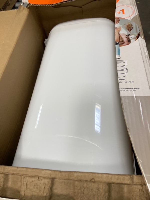 Photo 1 of ****It is used; it is unknown whether any parts are missing, and it is unknown whether it functions 100%.*****DG Select Pail with Starter Refill 1PK14FT 1/cs