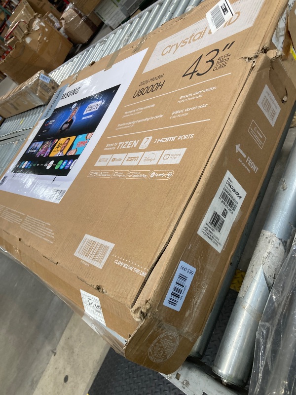 Photo 1 of *NO RETURNS/NO REFUNDS* *SELLING AS INS/PARTS ONLY* Samsung 43-Inch Class Crystal UHD U8000H Series Samsung Vision AI Smart TV (2026 Model, 43U8000H) Crystal Processor 4K, Endless Free Content, Motion Xcelerator, Color Booster, Alexa Built-in
