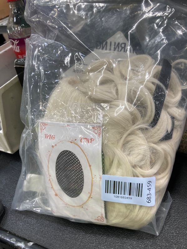 Photo 1 of *used* karlery Judge Colonial Wig Man Long Wave Beige Wig for Halloween Costume Cosplay Party