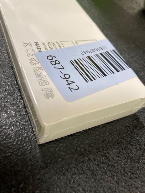Photo 1 of ***FACTORY SEALED***OASO Stylus Pen, Tilt Drawing Palm Rejection Stylus Pencil for Apple iPad 6/7/8/9/10, Mini 5/6, Air 3/4/5, Pro 11''/12.9'', M2/M3/M4/M5, Include Pencil Grip & Extra Tips & Universal Stylus (White)***FACTORY SEALED***