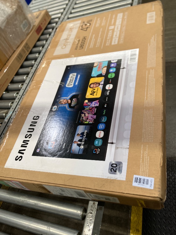View 4 of ***BROKEN*SOLD FOR PARTS ONLY*NON RETURNABLE*NON REFUNADABLE*NO EXCEPTIONS***
Samsung 43-Inch Class Crystal UHD U8000H Series Samsung Vision AI Smart TV (2026 Model, 43U8000H) Crystal Processor 4K, Endless Free Content, Motion Xcelerator, Color Booster, A
