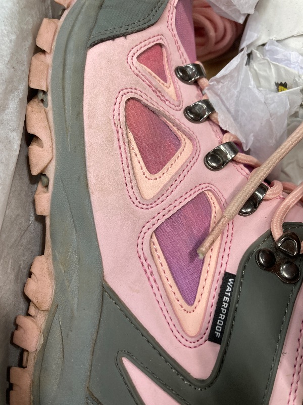 Photo 1 of ***used****iutdoor Walking Climbing Sneaker Comfortable Non-slip Snow Shoes Hiker Boot Antiskid Steel Buckle Sole Pink 4 Big Kid