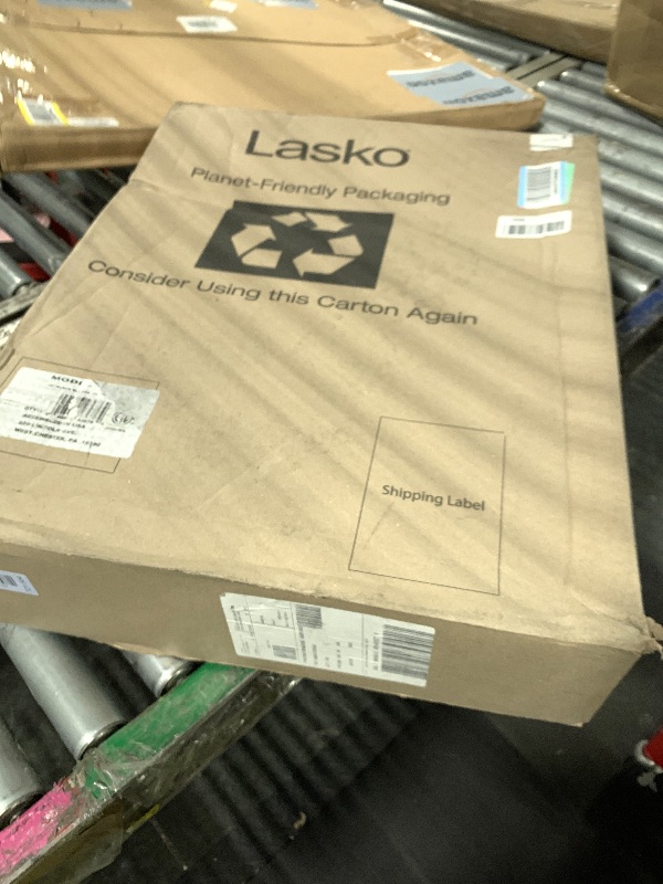 Photo 1 of !!!!!USE FOR PARTS!!!FINAL SALE!!
Lasko Oscillating Cyclone Pedestal Fan, Adjustable Height, Timer, Remote Control, 3 Speeds, for Bedroom, Living Room, Home Office, 18", Black, 1843